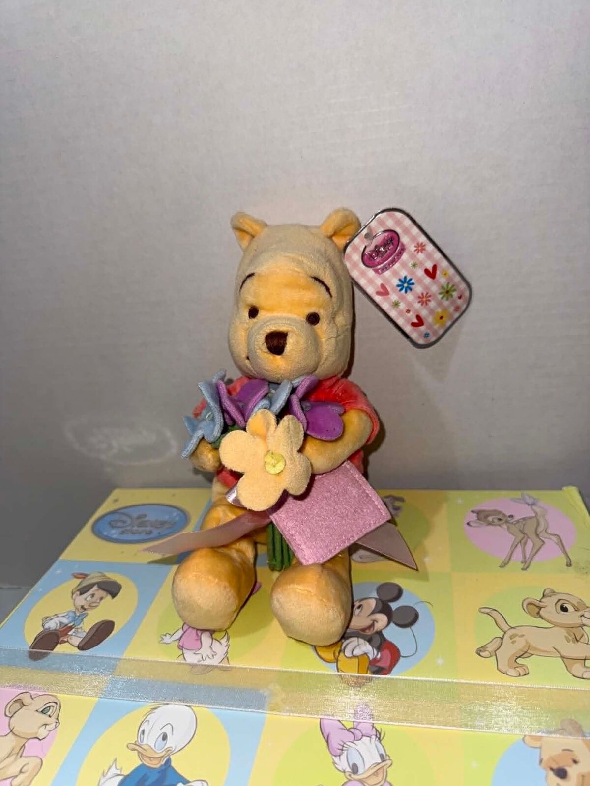 Winnie The Pooh Flowers Mothers Day Disney Store Soft Toy
