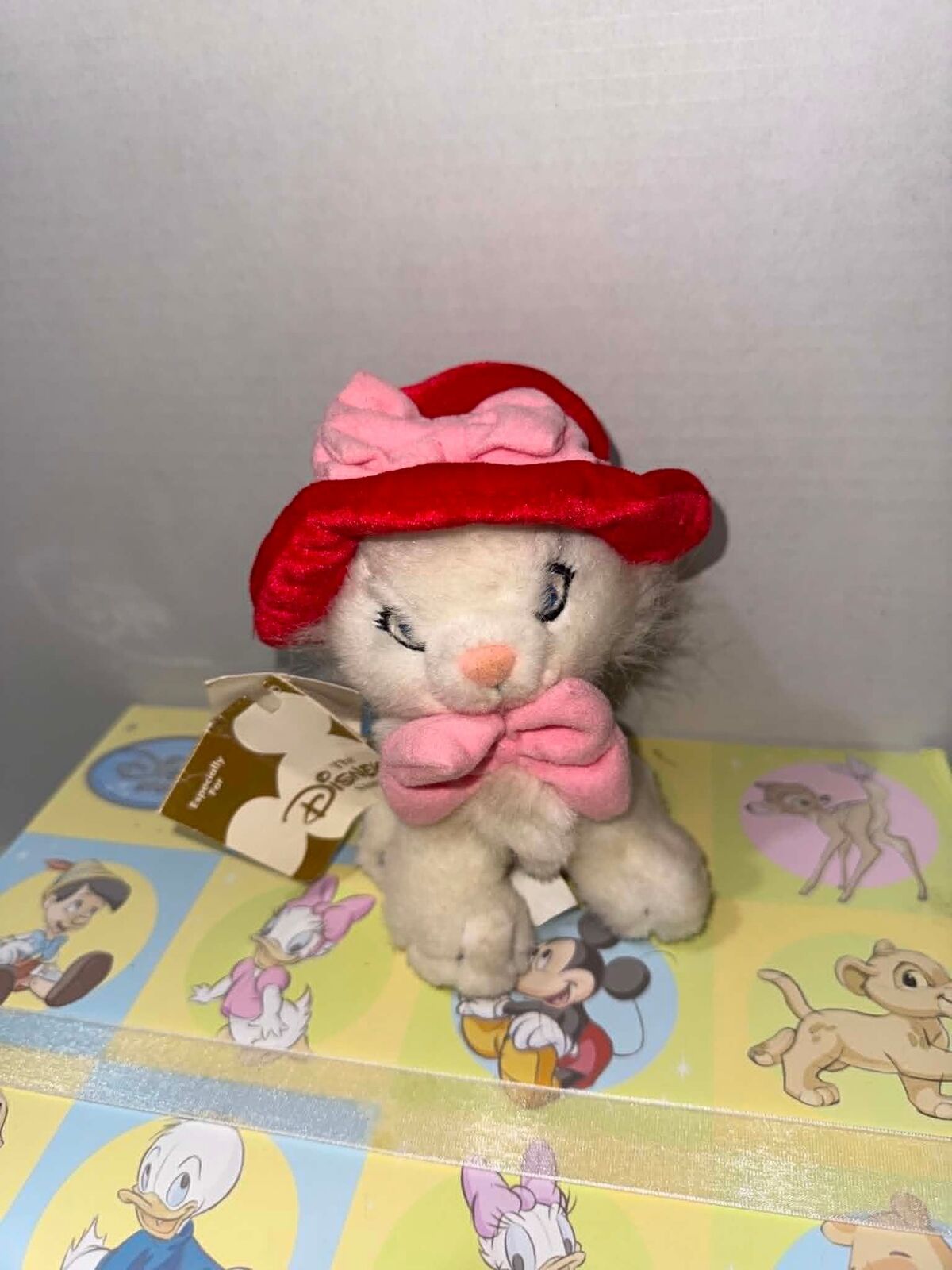 Marie Red Hat Aristocats Disney Store Beanie Soft Toy