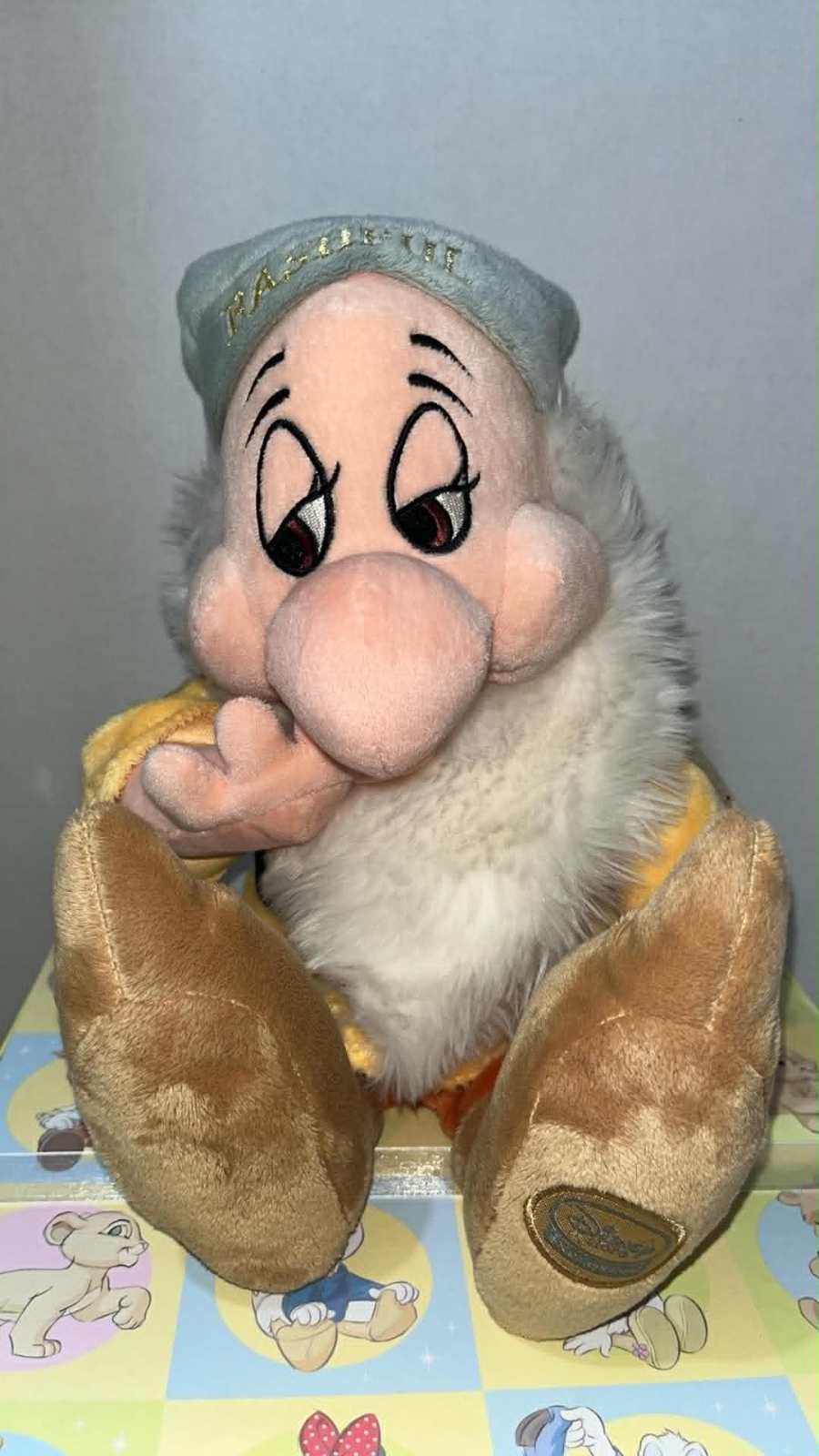 *Stamped* Bashful Snow White Exclusive Disney Soft Toy